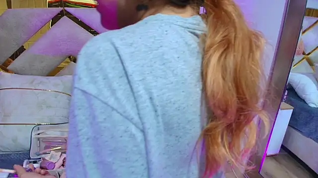 Scarlett Vegaa online show from October 21, 2025, 11:53 am