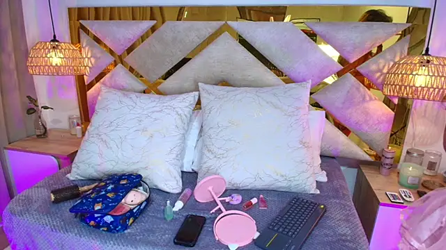 Scarlett Vegaa online show from November 5, 2025, 12:08 pm