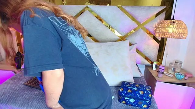 Scarlett Vegaa online show from October 25, 2025, 11:42 am