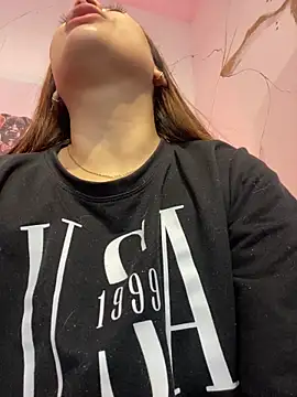 MacarenaRosse online show from November 27, 2025, 8:09 pm