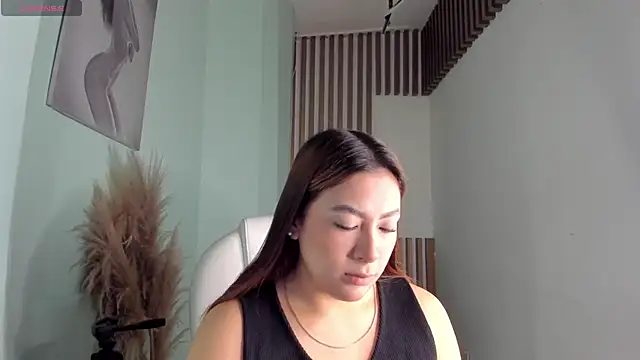Snapshot of MacarenaRosse chatting on September 8, 2025, 7:46 pm MacarenaRosse online show from September 8, 2025, 7:46 pm
