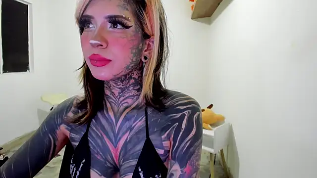 Nickidoll66- online show from May 20, 2026, 8:22 am