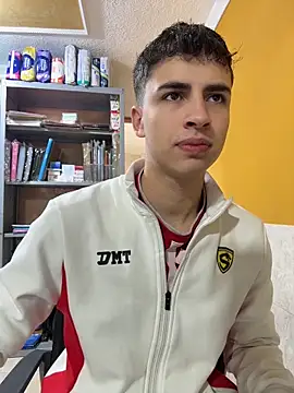 AdrianRinaldi online show from May 25, 2026, 2:05 pm