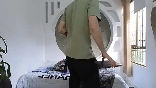 Rafael Mendezz online show from November 28, 2025, 8:31 pm