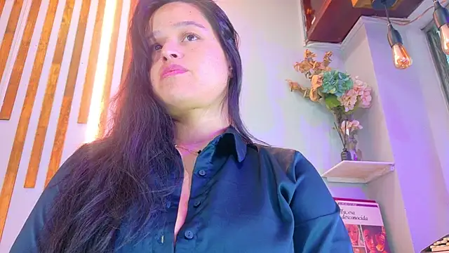 Jennifer Vega1 online show from October 9, 2025, 9:48 pm