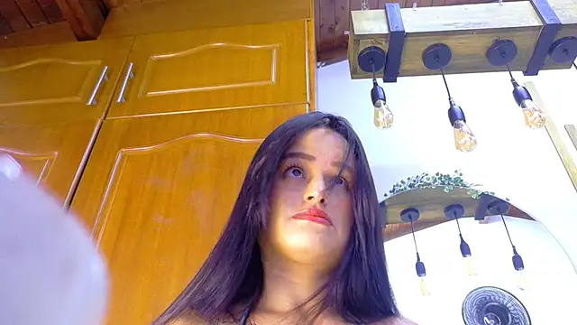Jennifer Vega1 online show from May 26, 2026, 9:02 pm