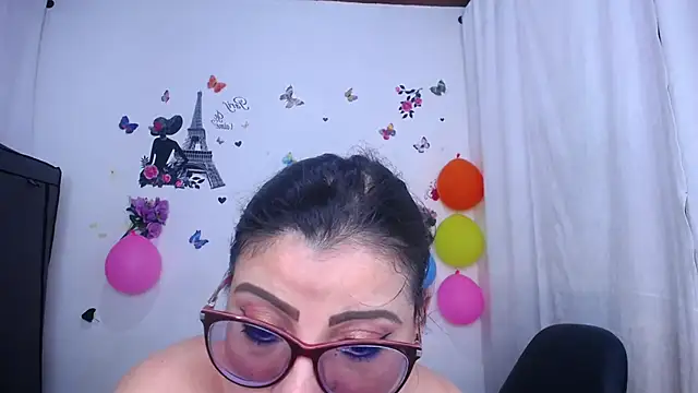 ValeriaHairy online show from October 9, 2025, 6:30 pm