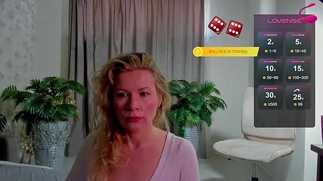 Julia Giulia online show from March 18, 2026, 8:06 am