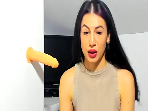 Snapshot of cuteeliza1 chatting on November 27, 2025, 8:37 am cuteeliza1 online show from November 27, 2025, 8:37 am