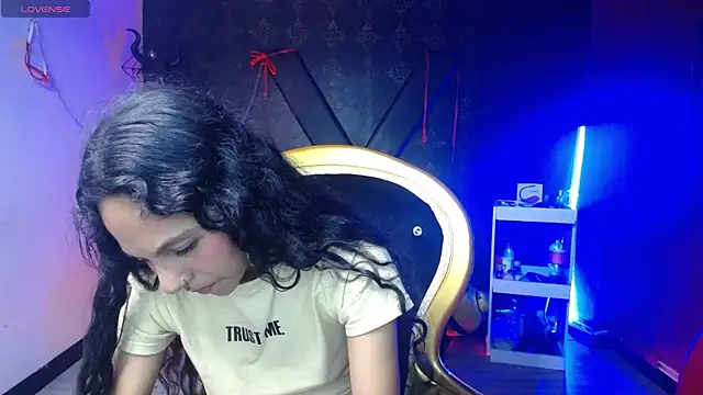 Snapshot of Sweettpleasure chatting on September 10, 2025, 7:24 pm Sweettpleasure online show from September 10, 2025, 7:24 pm