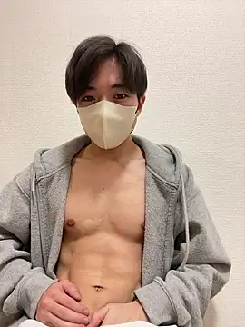 Yuma0718 online show from February 9, 2026, 11:19 am