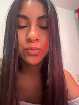 miel latina online show from December 15, 2025, 4:35 pm