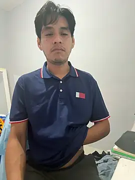 marlonghc4 online show from November 26, 2025, 5:07 am