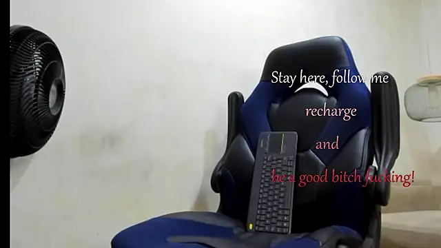 Snapshot of Bellion_grant chatting on November 9, 2025, 1:20 am Bellion grant online show from November 9, 2025, 1:20 am