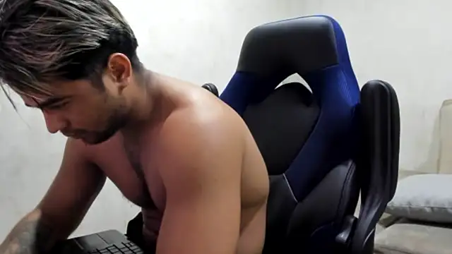 Snapshot of Bellion_grant chatting on November 20, 2025, 2:29 pm Bellion grant online show from November 20, 2025, 2:29 pm