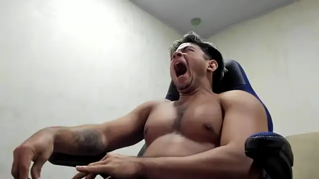 Snapshot of Bellion_grant chatting on November 12, 2025, 1:37 pm Bellion grant online show from November 12, 2025, 1:37 pm