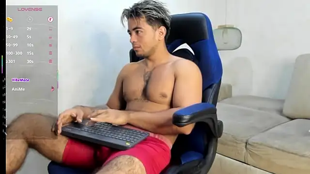 Snapshot of Bellion_grant chatting on October 15, 2025, 4:15 pm Bellion grant online show from October 15, 2025, 4:15 pm