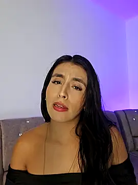 Snapshot of AliishaPss chatting on November 13, 2025, 3:43 am AliishaPss online show from November 13, 2025, 3:43 am