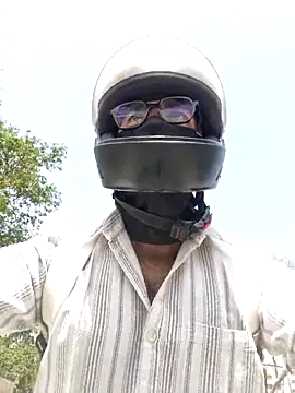 Snapshot of YoursThickDick chatting on April 15, 2026, 5:35 am YoursThickDick online show from April 15, 2026, 5:35 am