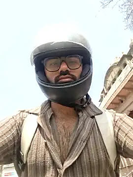 Snapshot of YoursThickDick chatting on March 24, 2026, 6:13 am YoursThickDick online show from March 24, 2026, 6:13 am