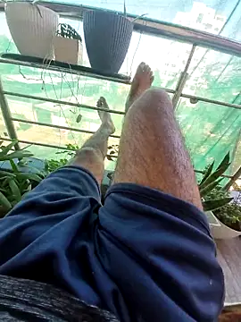 Snapshot of YoursThickDick chatting on April 6, 2026, 4:08 am YoursThickDick online show from April 6, 2026, 4:08 am