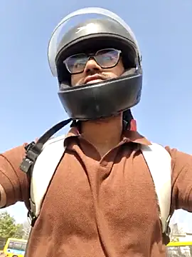 Snapshot of YoursThickDick chatting on March 7, 2026, 4:19 am YoursThickDick online show from March 7, 2026, 4:19 am