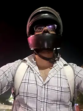 Snapshot of YoursThickDick chatting on March 5, 2026, 3:30 pm YoursThickDick online show from March 5, 2026, 3:30 pm