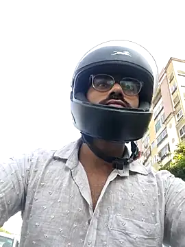 Snapshot of YoursThickDick chatting on October 18, 2025, 9:33 am YoursThickDick online show from October 18, 2025, 9:33 am