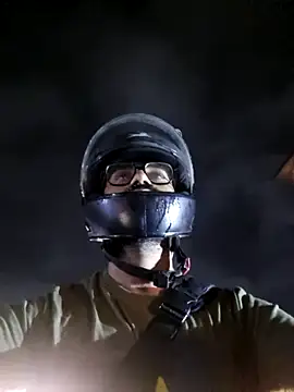 Snapshot of YoursThickDick chatting on September 30, 2025, 4:13 pm YoursThickDick online show from September 30, 2025, 4:13 pm