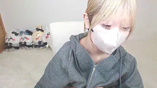 yuna rin online show from February 28, 2026, 10:48 am