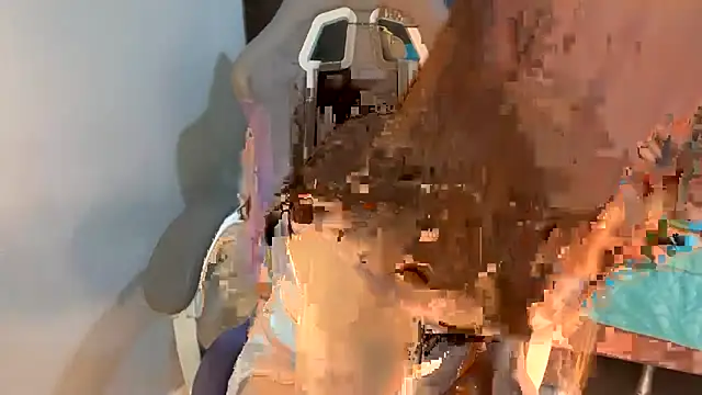 bellana20 online show from March 23, 2026, 5:24 pm