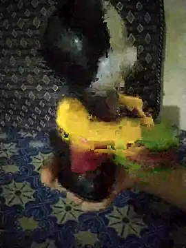 moroooooooo12 online show from October 29, 2025, 8:19 pm