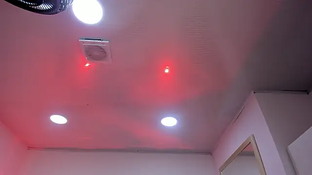 Snapshot of im_Lorena chatting on April 9, 2026, 7:53 pm im Lorena online show from April 9, 2026, 7:53 pm