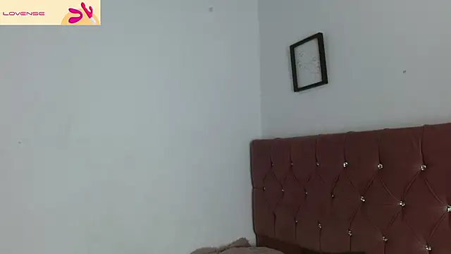 naomi campbel  online show from March 21, 2026, 1:48 pm