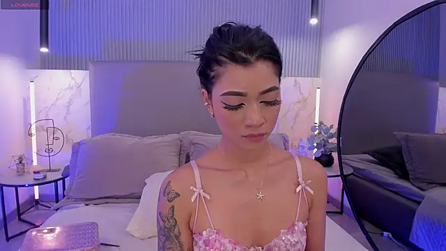 Snapshot of NaishaFord_1 chatting on September 25, 2025, 12:16 am NaishaFord 1 online show from September 25, 2025, 12:16 am