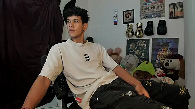 brandonstonexl online show from March 4, 2026, 11:01 pm