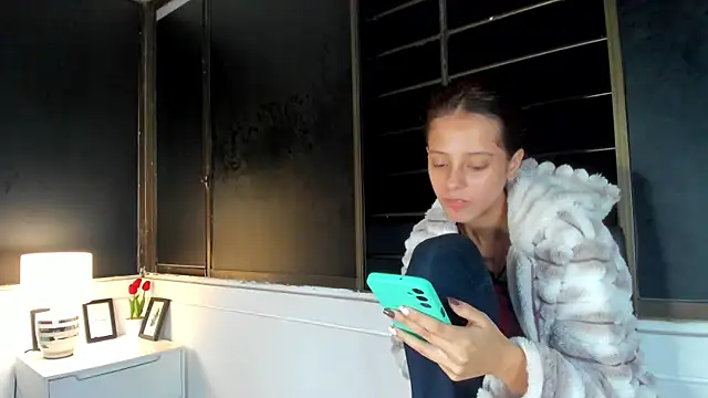 HellAndDante  online show from January 14, 2026, 4:38 am