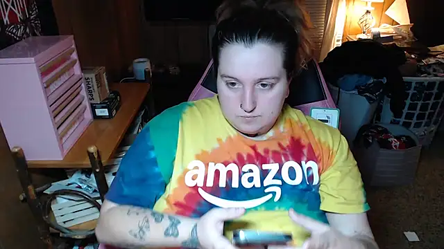 Snapshot of vanessraine chatting on February 19, 2026, 2:41 am vanessraine online show from February 19, 2026, 2:41 am