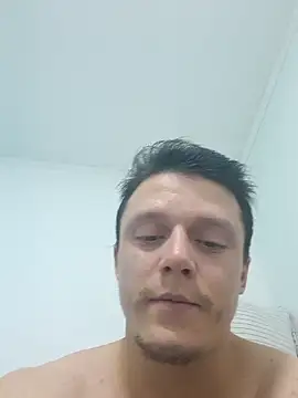 Snapshot of RAFAEL18-3_ chatting on October 5, 2025, 10:55 pm RAFAEL18-3 online show from October 5, 2025, 10:55 pm