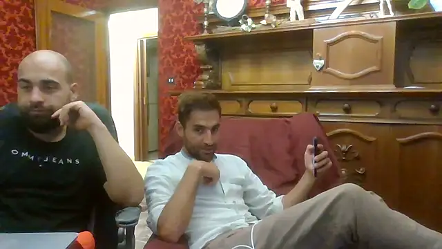Snapshot of Torissimo92 chatting on September 23, 2025, 8:05 pm Torissimo92 online show from September 23, 2025, 8:05 pm