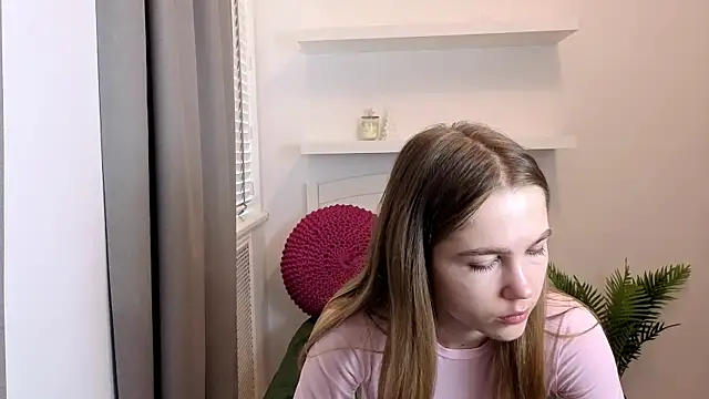 Snapshot of Spicy_Lexi chatting on March 23, 2026, 6:57 am Spicy Lexi online show from March 23, 2026, 6:57 am