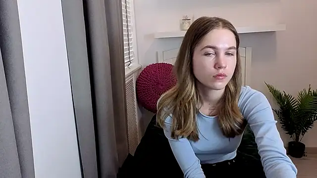 Snapshot of Spicy_Lexi chatting on March 12, 2026, 7:45 am Spicy Lexi online show from March 12, 2026, 7:45 am