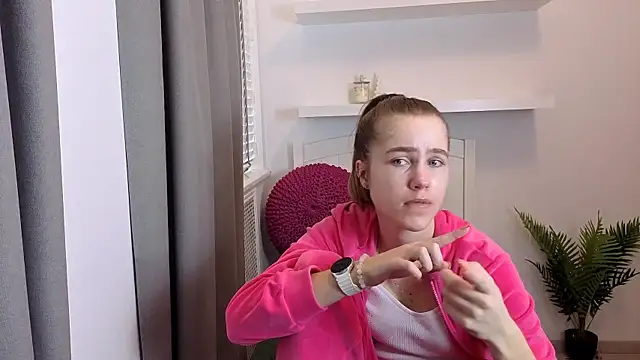 Snapshot of Spicy_Lexi chatting on April 3, 2026, 6:31 am Spicy Lexi online show from April 3, 2026, 6:31 am