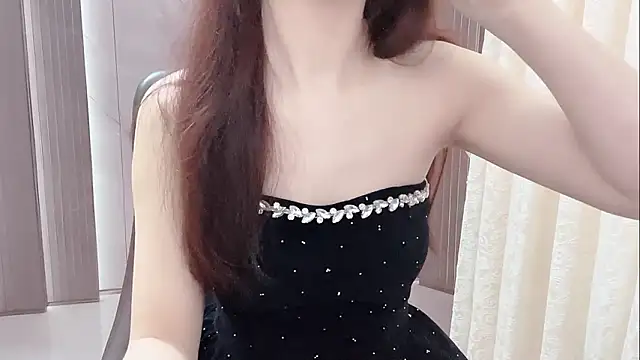 Shenlly online show from March 25, 2026, 1:17 am