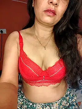 Snapshot of CUTE-PX chatting on October 25, 2025, 2:55 am CUTE-PX online show from October 25, 2025, 2:55 am