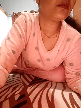 CUTE-PX online show from February 4, 2026, 5:13 am