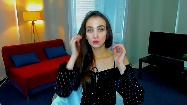 Snapshot of EllaSteele chatting on October 3, 2025, 1:45 pm EllaSteele online show from October 3, 2025, 1:45 pm