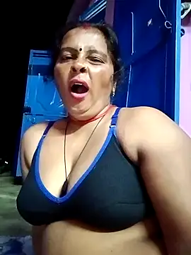 Snapshot of Hot_komal1 chatting on September 8, 2025, 10:20 pm Hot komal1 online show from September 8, 2025, 10:20 pm