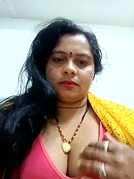 Snapshot of Hot_komal1 chatting on February 7, 2026, 7:44 pm Hot komal1 online show from February 7, 2026, 7:44 pm