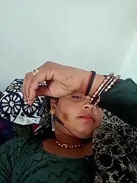 Snapshot of Hot_komal1 chatting on February 4, 2026, 9:48 am Hot komal1 online show from February 4, 2026, 9:48 am